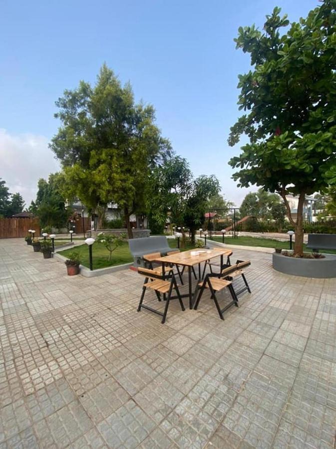 Glass House With Pvt Pool By Miracle Resort & Villa Lonavala Exterior foto