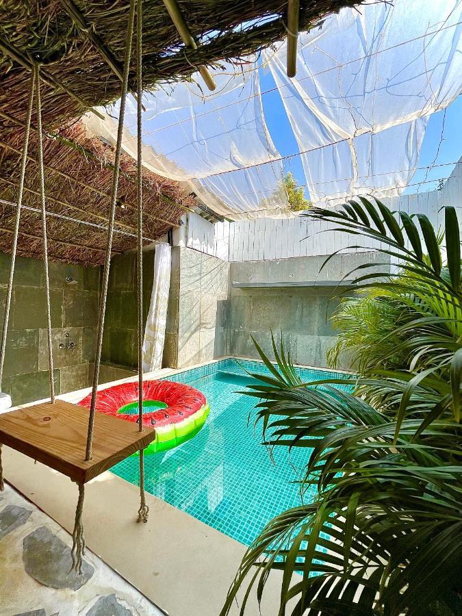 Glass House With Pvt Pool By Miracle Resort & Villa Lonavala Exterior foto