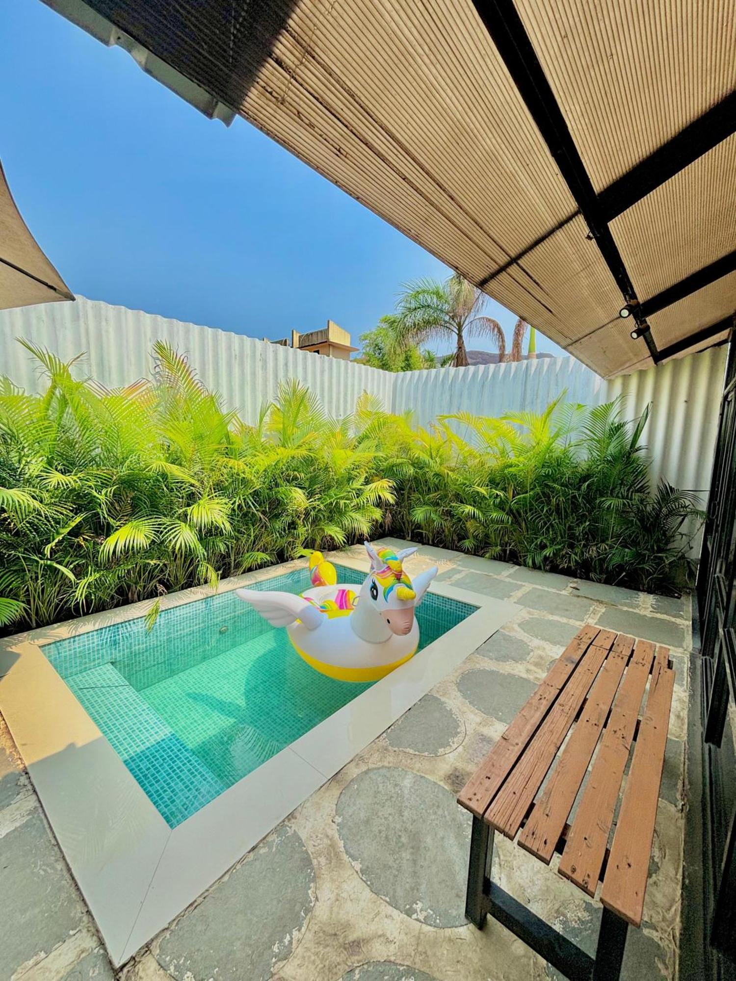 Glass House With Pvt Pool By Miracle Resort & Villa Lonavala Exterior foto
